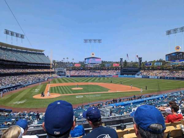 Dodger Stadium, section: 120LG, row: E, seat: 5