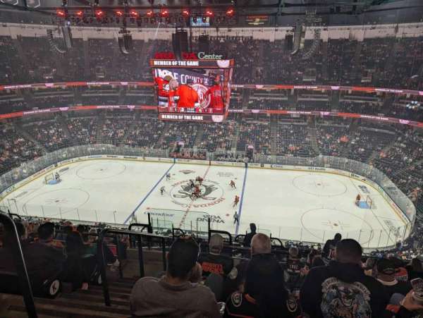 Honda Center, section: 432, row: N, seat: 13