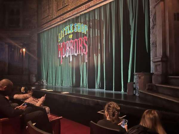 Westside Theatre Upstairs, section: Orchestra R, row: C, seat: 6