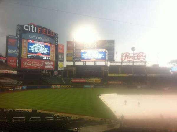 Citi Field, section: 125, row: 23, seat: 7