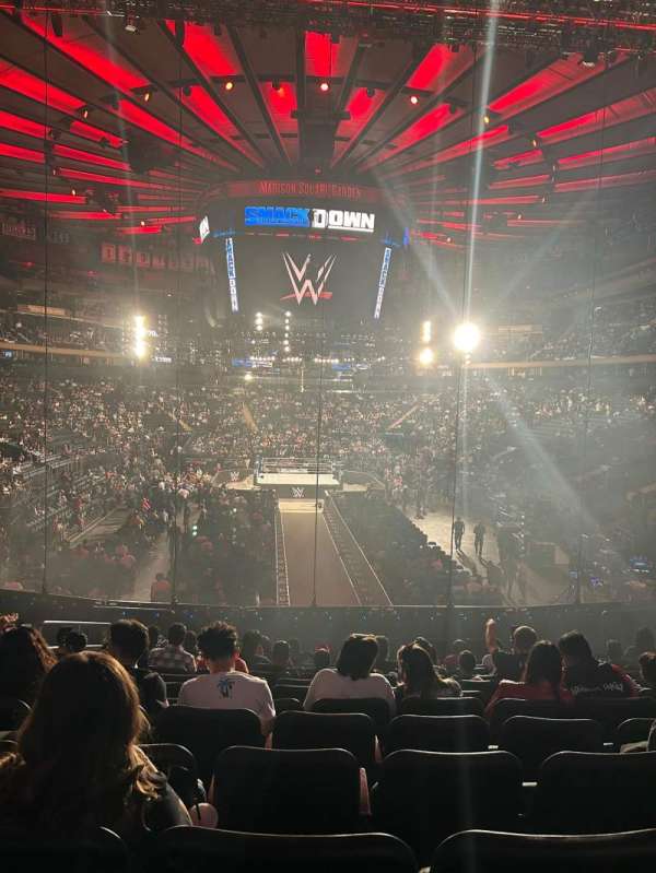 Madison Square Garden, section: 112, row: 17, seat: 8