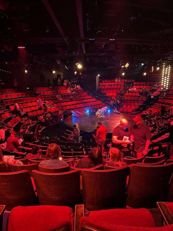 Circle in the Square Theatre, section: Orchestra 100 (Even), row: K, seat: 110