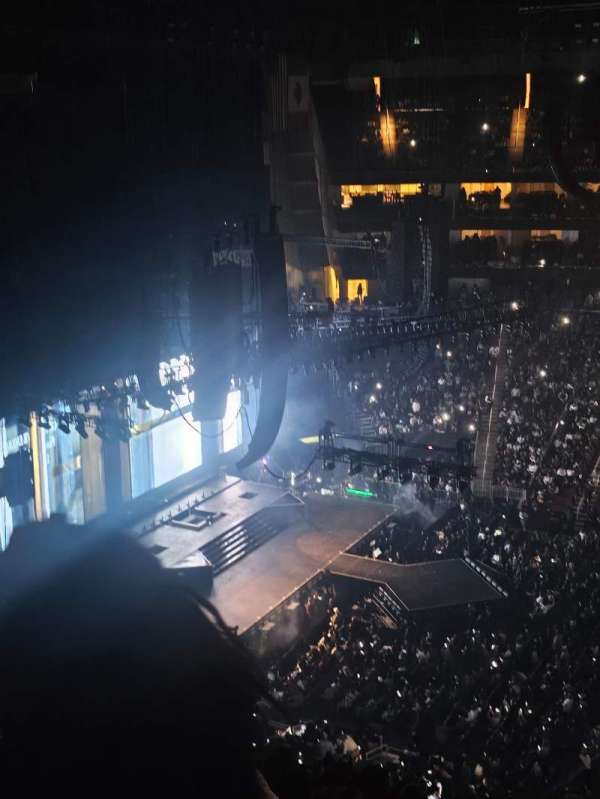 Toyota Center, section: 427, row: 8, seat: 2