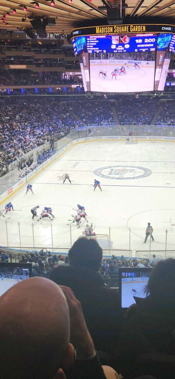 Madison Square Garden, section: 218, row: 3, seat: 8