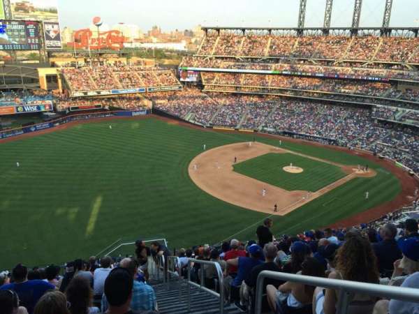 Citi Field, section: 527, row: 15, seat: 1