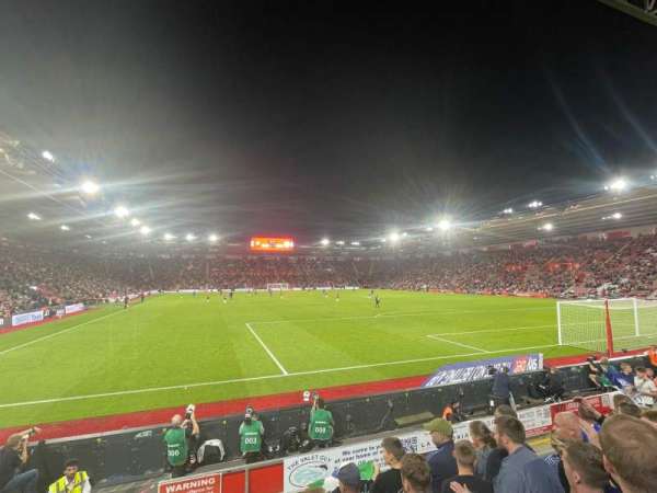 St Mary's Stadium, section: 44, row: H, seat: 1162