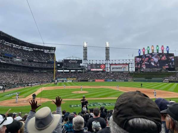 Rate Field, section: 127, row: 16, seat: 8