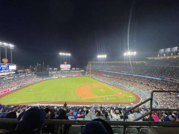 Dodger Stadium, section: 25RS, row: BB, seat: 4