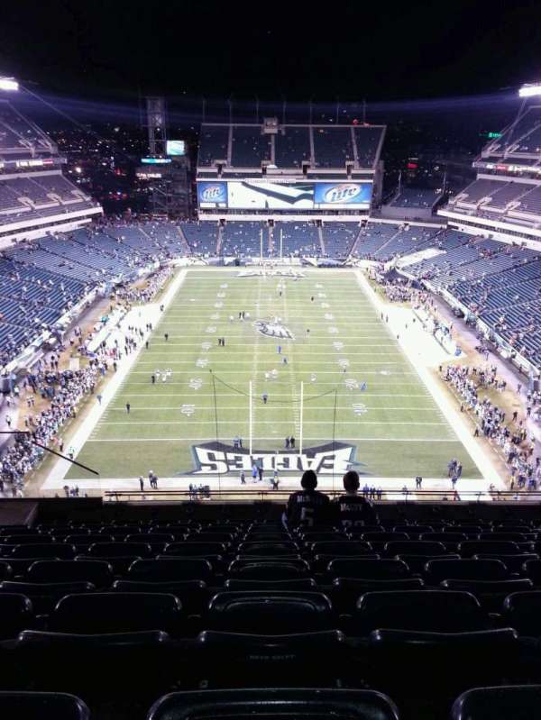 Lincoln Financial Field, section: 212, row: 13, seat: 11
