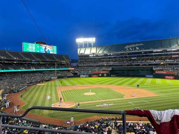 Oakland Coliseum, section: 215, row: 2, seat: 1