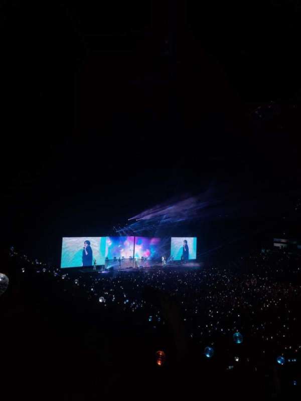 Accor Arena, section: gradin p, row: 6, seat: 20