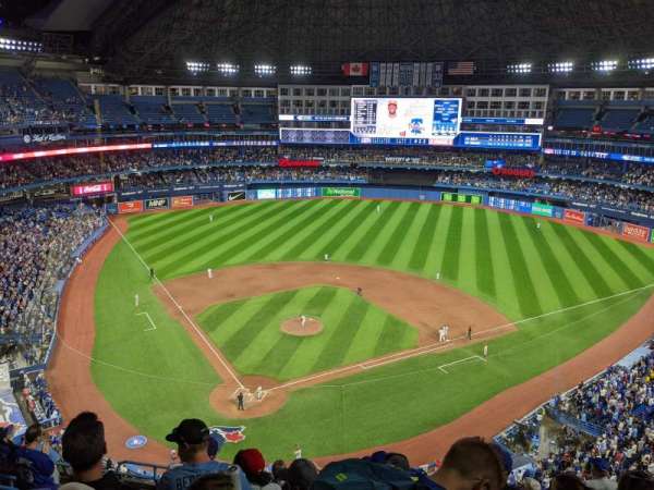Rogers Centre, section: 523R, row: 9, seat: 1