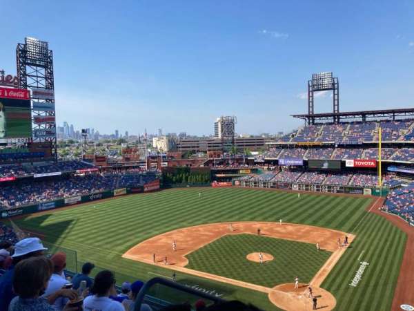 Citizens Bank Park, section: 322, row: 5, seat: 24