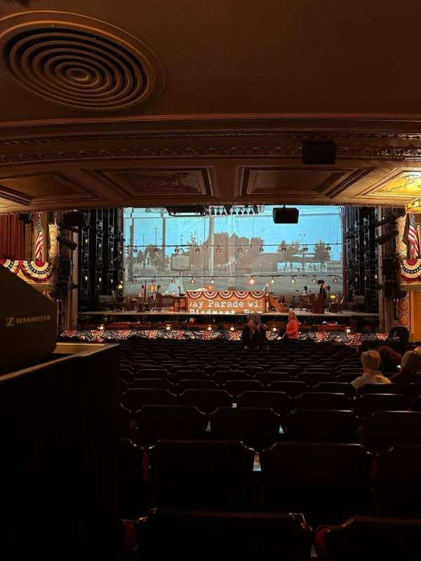 Bernard B. Jacobs Theatre, section: Orchestra C, row: R, seat: 105