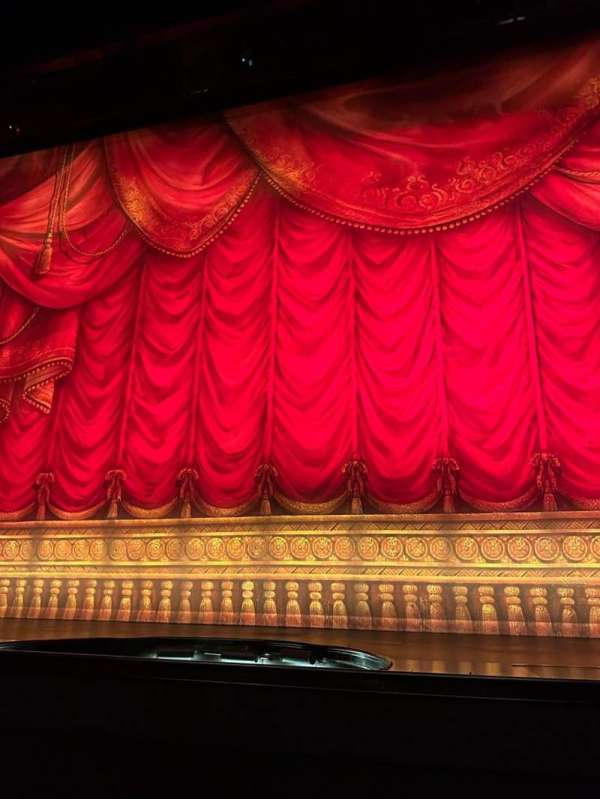 August Wilson Theatre, section: Orchestra C, row: C, seat: 105