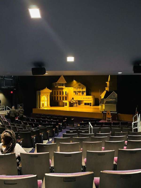 Laura Pels Theatre, section: Orchestra, row: P, seat: 12