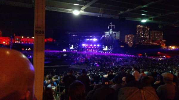 Wrigley Field, section: 221, row: 13, seat: 20
