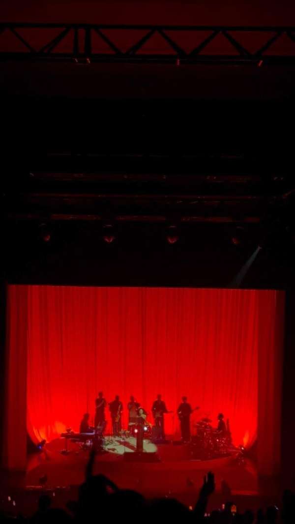 L'Olympia, section: Balcon, row: 20, seat: 04