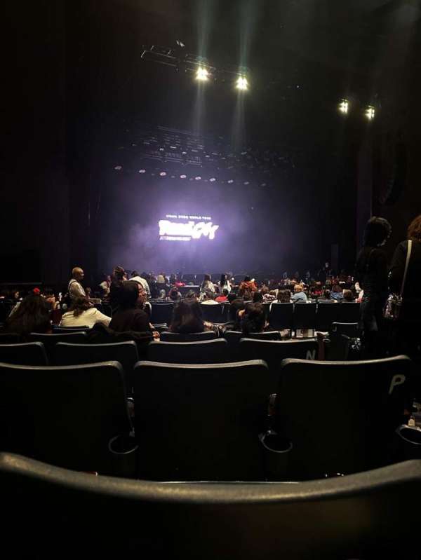 Rosemont Theatre, section: 112, row: R, seat: 2