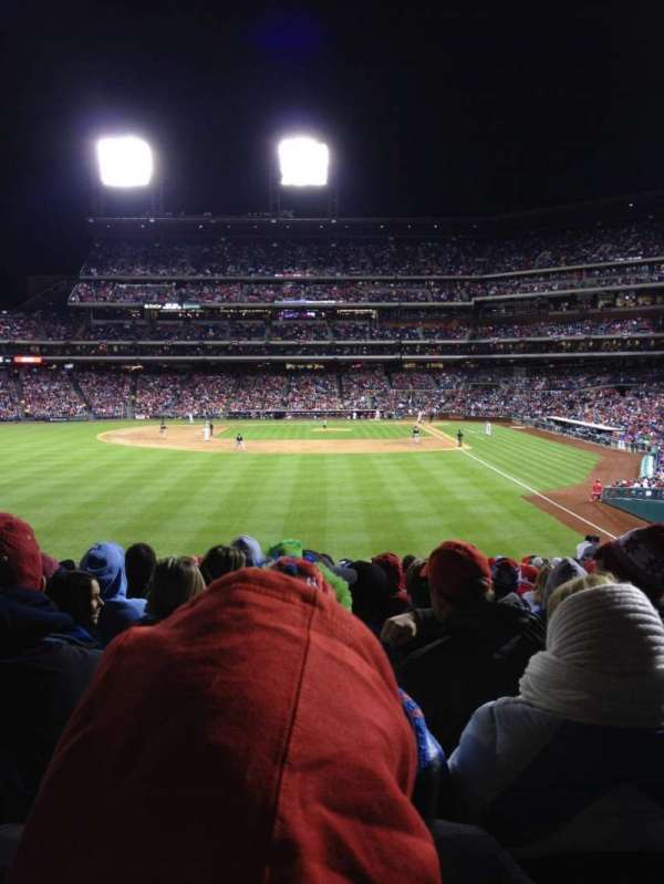 Citizens Bank Park, section: 142, row: 23, seat: 10