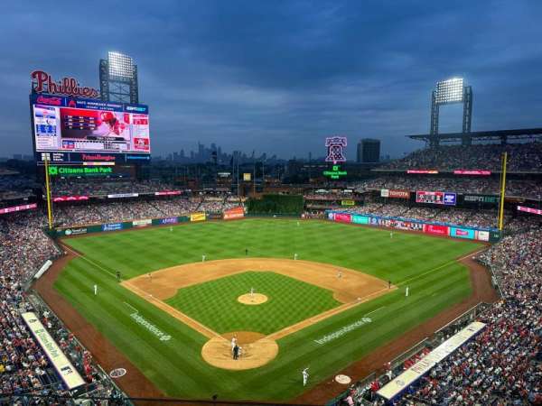 Citizens Bank Park, section: 320, row: 3, seat: 14