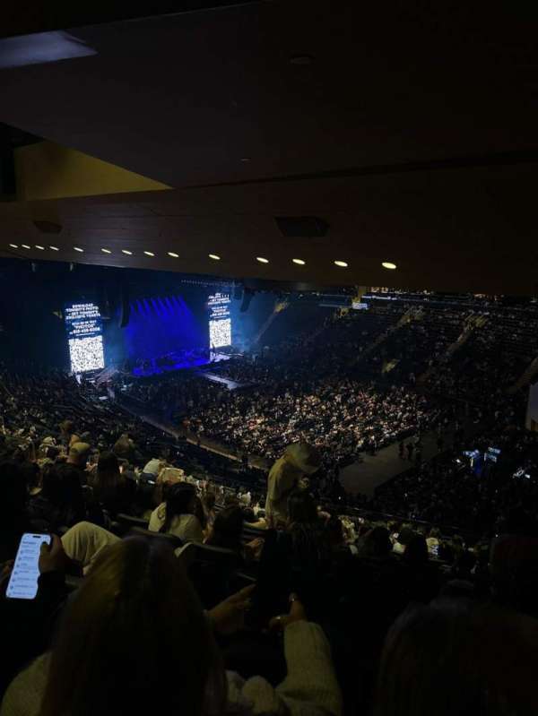Madison Square Garden, section: 227, row: 16, seat: 19