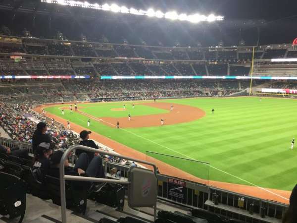 Truist Park, section: 212, row: 5, seat: 17