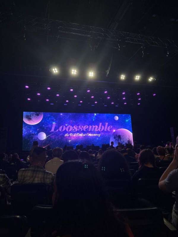The Theater at Madison Square Garden, section: 100, row: R, seat: 5