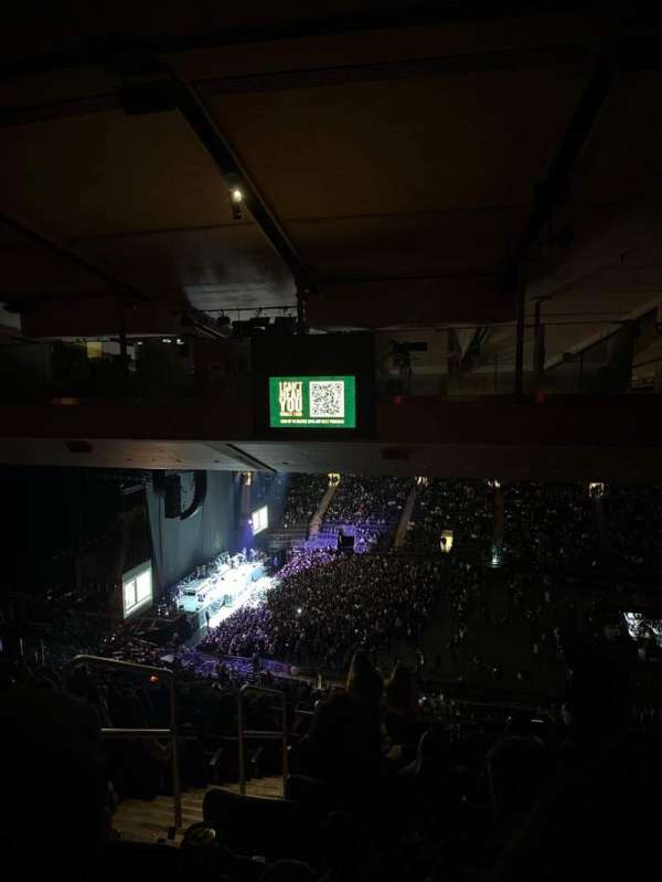 Madison Square Garden, section: 225, row: 21, seat: 3