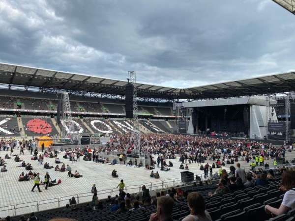 Stadium MK, section: 21, row: Z, seat: 703