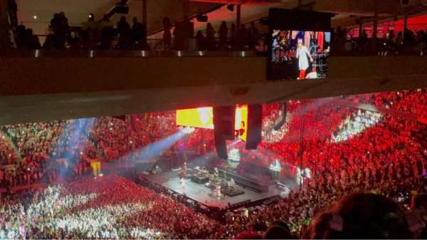 Madison Square Garden, section: 210, row: 20, seat: 1