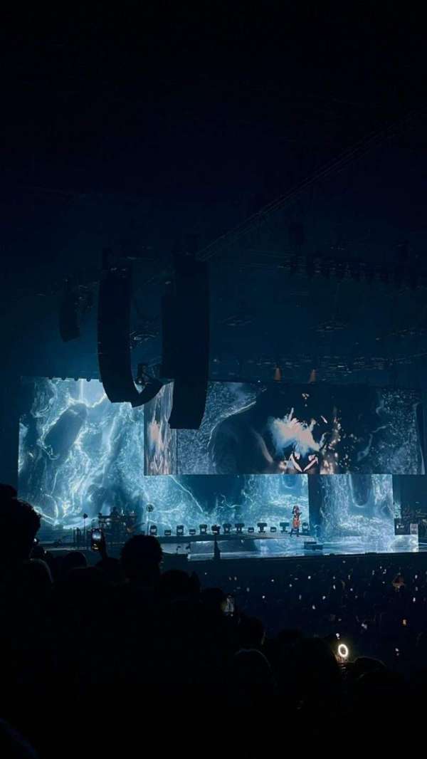 CFG Bank Arena, section: 121, row: K, seat: 1