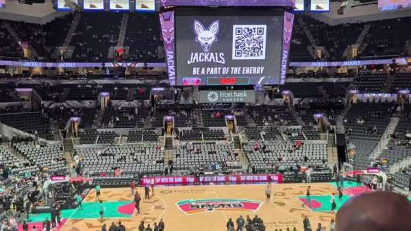 Frost Bank Center, section: 122, row: 32, seat: 20