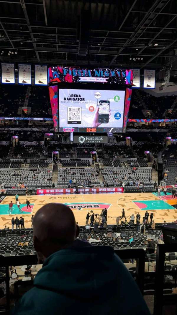Frost Bank Center, section: 122, row: 32, seat: 19