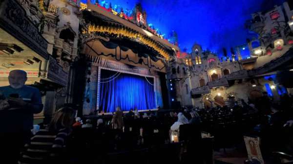 Majestic Theatre, San Antonio, section: Orchestra L, row: O, seat: 9
