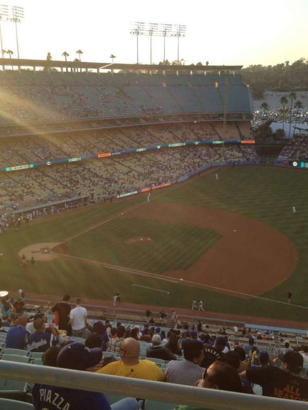 Dodger Stadium, section: 22RS, row: BB, seat: 9