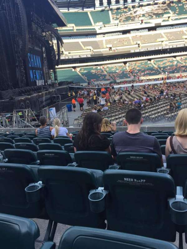 Lincoln Financial Field, section: 136, row: 9, seat: 5