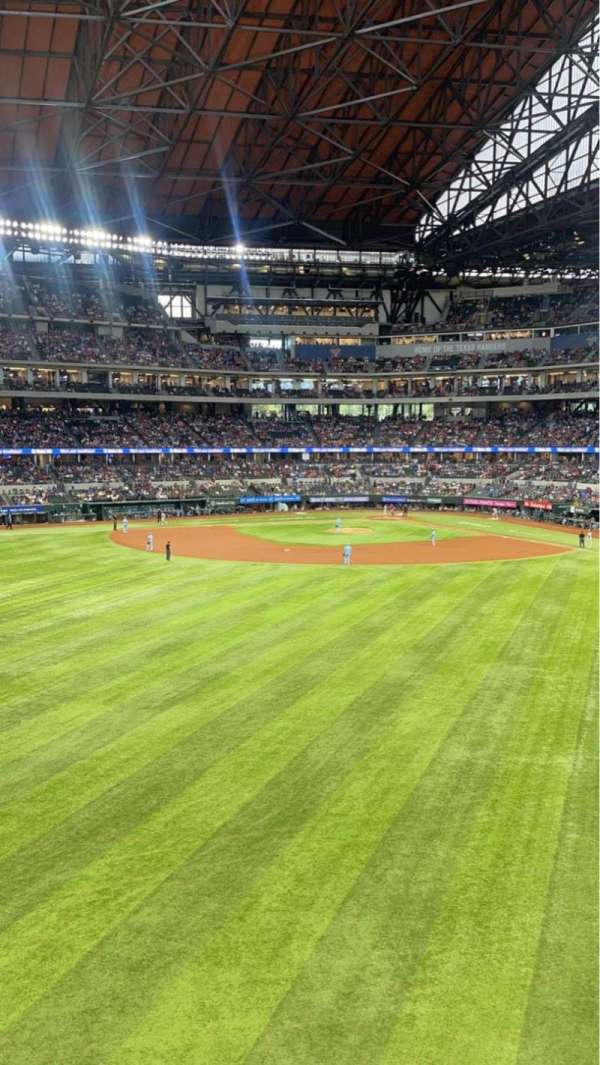 Globe Life Field, section: 137, row: 1, seat: 14
