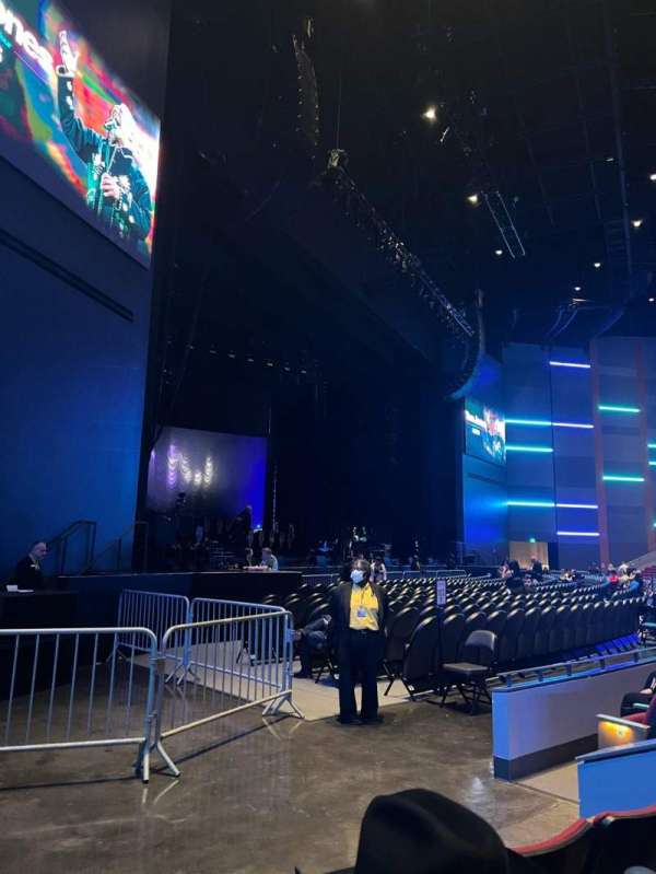 Smart Financial Centre, section: 101, row: N, seat: 4