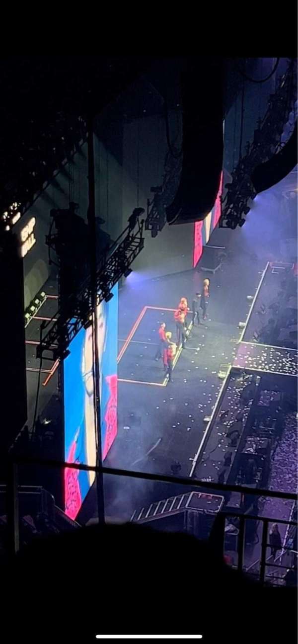 State Farm Arena, section: 224, row: U, seat: 16