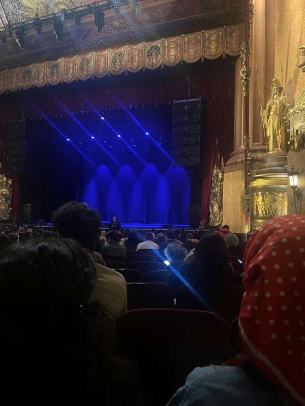 Beacon Theatre, section: Orchestra 2, row: Q, seat: 28