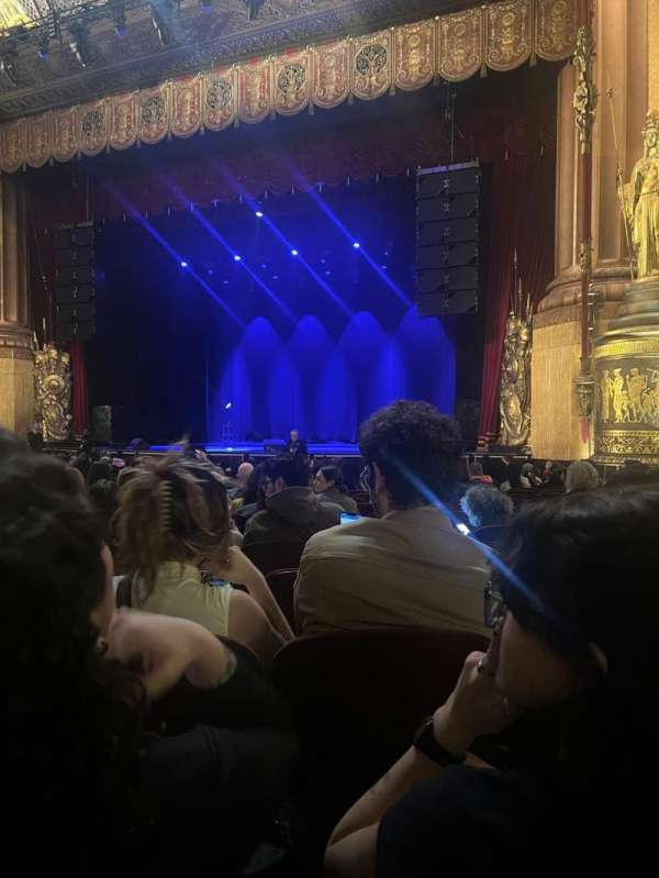Beacon Theatre, section: Orchestra 2, row: Q, seat: 26