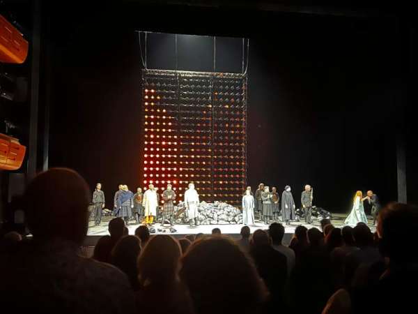 Operaen, section: Orchestra, row: 12, seat: 17
