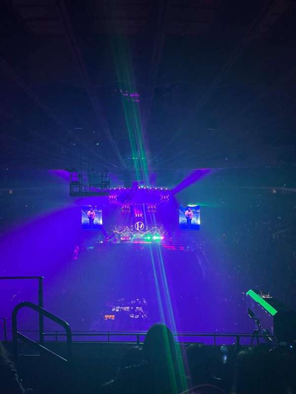 Oakland Arena, section: 208, row: 8, seat: 8