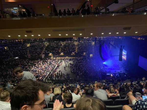 Madison Square Garden, section: 212, row: 18, seat: 10