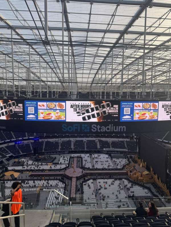 SoFi Stadium, section: 540, row: 9, seat: 26