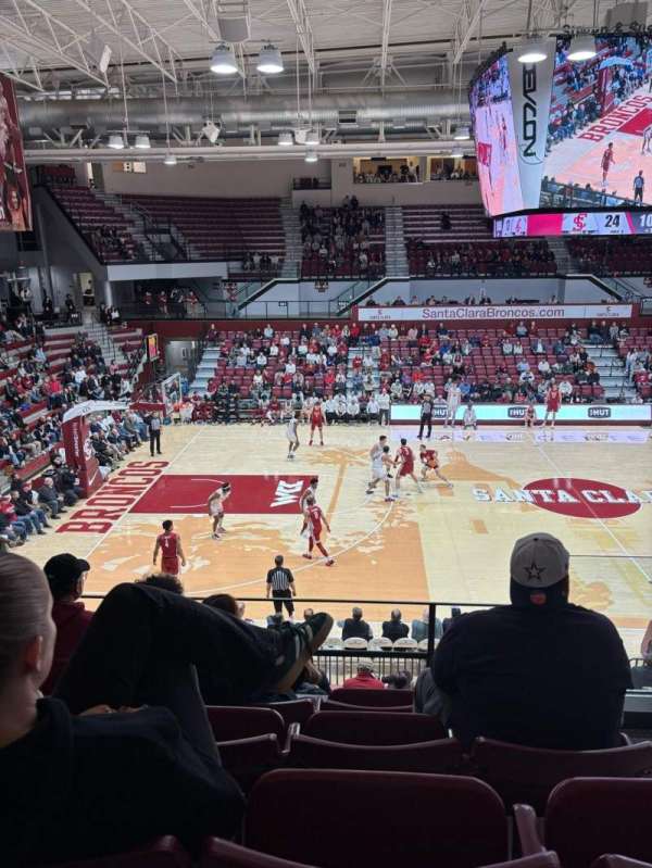 Leavey Center, section: 212