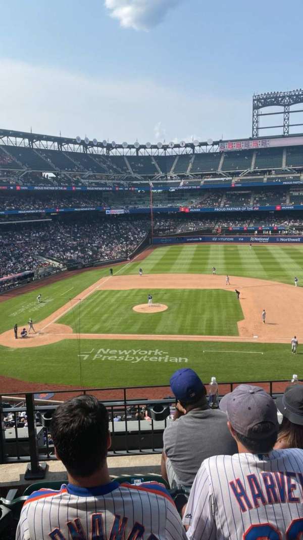 Citi Field, section: 312, row: 4, seat: 15