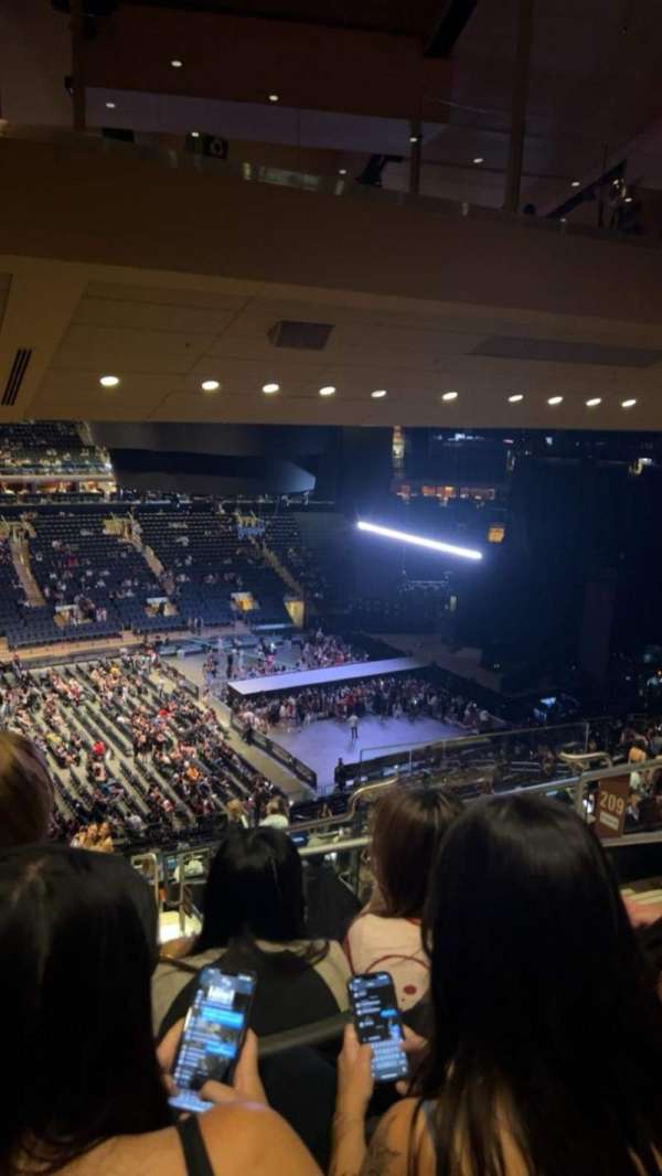 Madison Square Garden, section: 209, row: 19, seat: 15