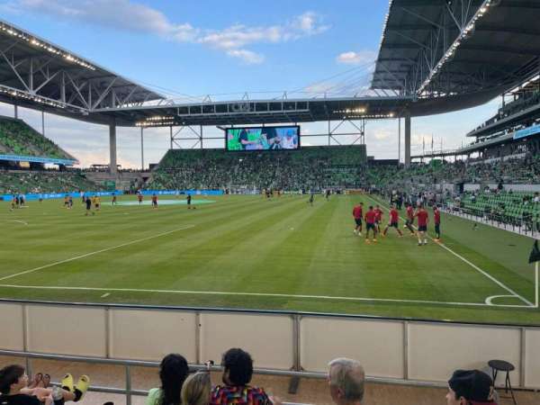 Q2 Stadium, section: 121, row: 5, seat: 4